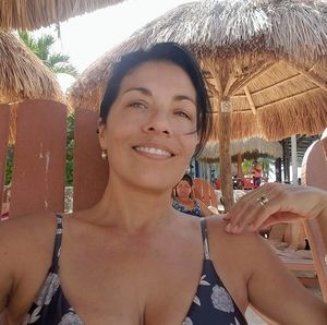 Meet your Posher, Mara